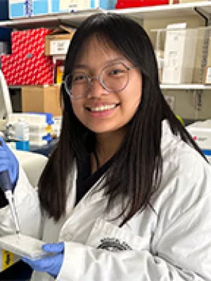 Angela Win Raffai Lab